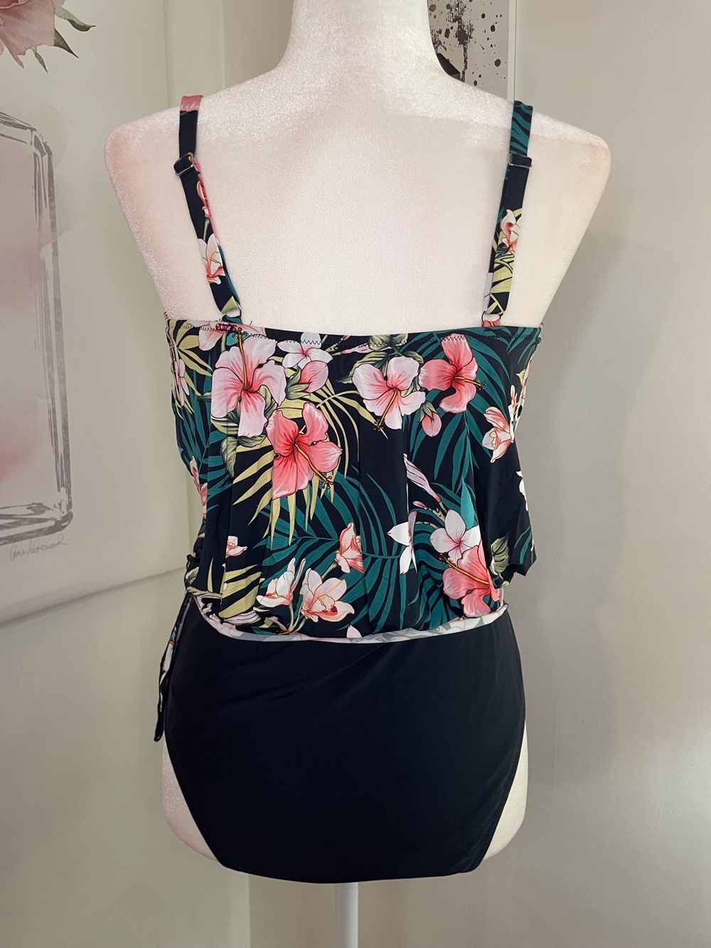 Lunabelle Swimsuit Blouson Top & Side Tie Navy Blue with Tropical Flowers Size L - Picture 4 of 14